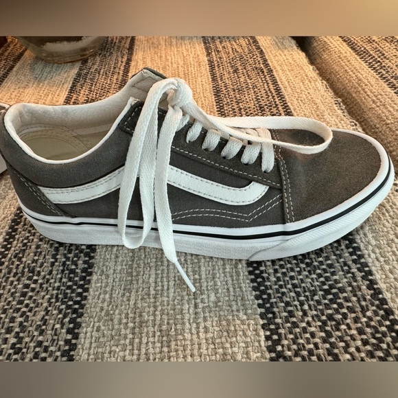 Vans Old Skool, size women’s 6.5, gray - Picture 4 of 9